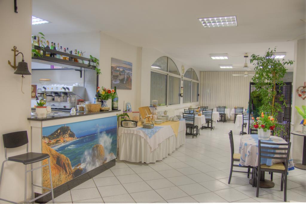 Hotel Deutsche Familien فينالي ليغوري المظهر الخارجي الصورة
